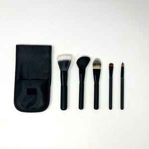 Face and Eye  Makeup Brush Set & Carry Bag New in box -  5  brush Travel set NEW